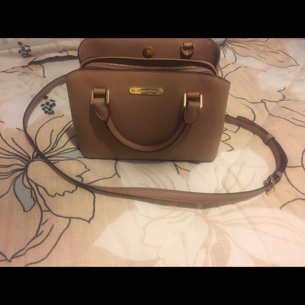 Michael Kors purse